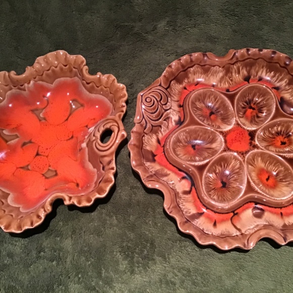 SET OF TWO VINTAGE ORANGE & BEIGE GLAZED POTTERY FRILLY EDGED SERVING DISHES - Picture 12 of 12